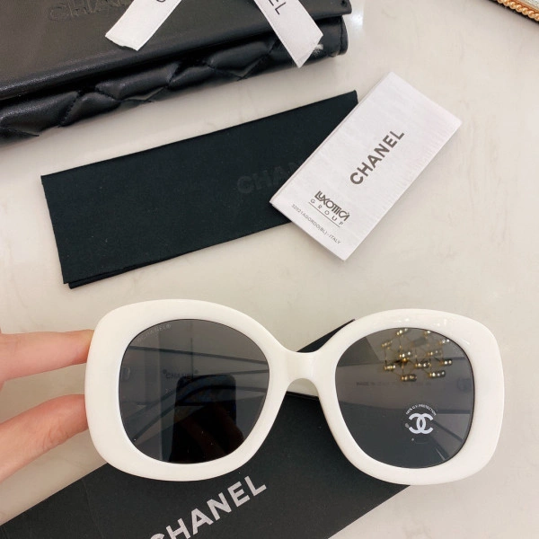 CHANEL SUNGLASSES 