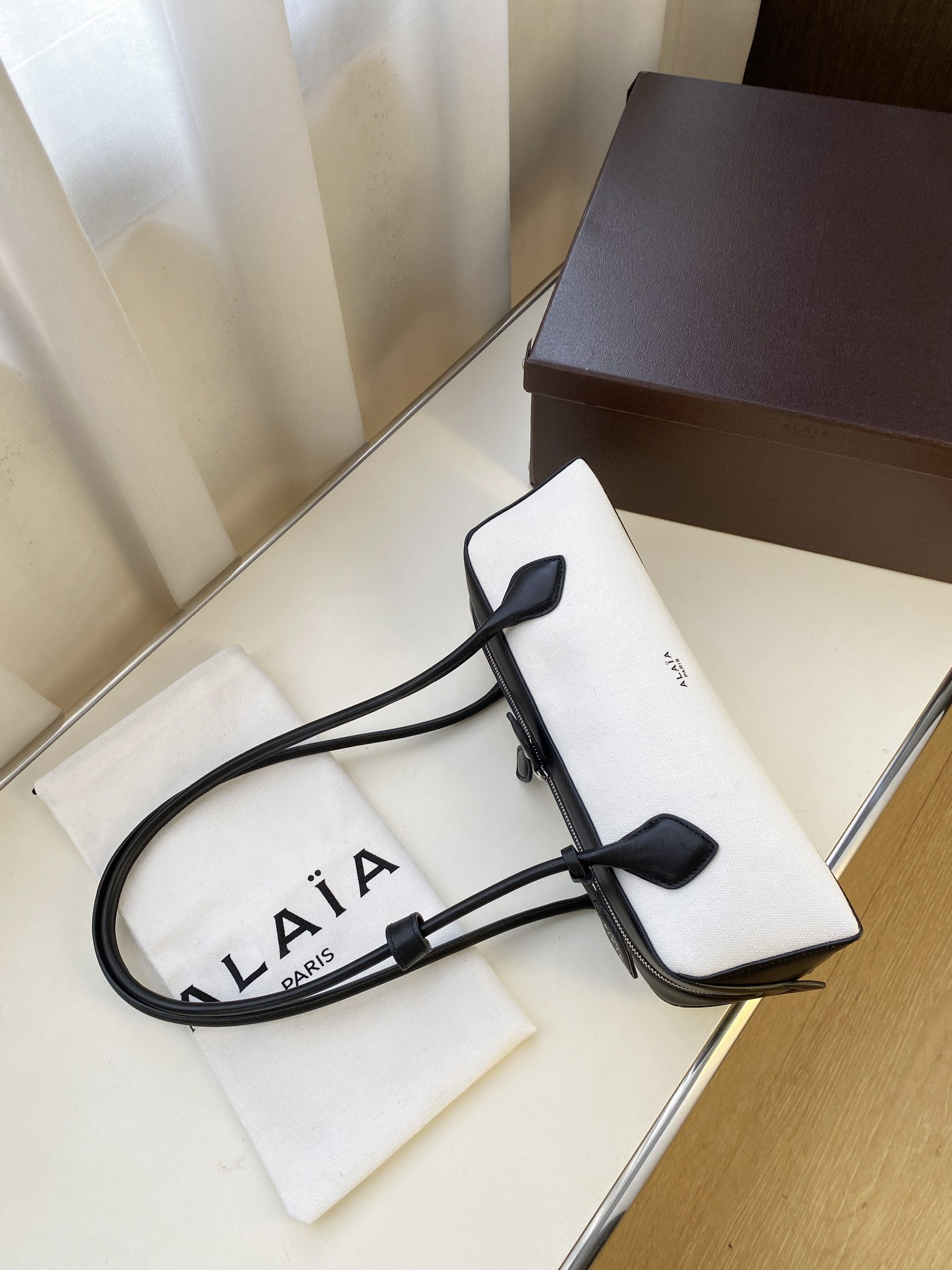 Alaia Women's Small Middle Le Teckel Canvas Leather Handle Shoulder Bag